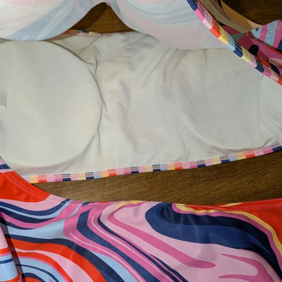 Vibrant Red and Blue One Piece with Artistic Swirls - Picture 6 of 7